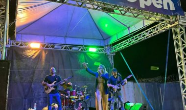 Mesmo com chuva, abertura da JuazeirOpen reúne público e autoridades e marca início de feira de negócios no Vale do São Francisco
