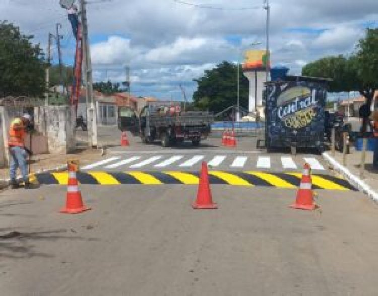 Carnaíba do Sertão recebe reforço em limpeza, manutenção e organização do trânsito para o Prefeitura Presente