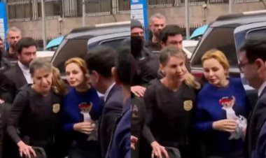 Deolane Bezerra chega à sede da Polícia após ser presa em operação contra lavagem do PCC 