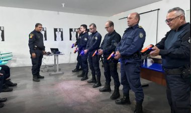 Profissionais de segurança recebem treinamento para uso de tecnologia não letal em Petrolina