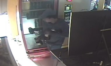 Homem invade e furta restaurante no Bodódromo da Areia Branca