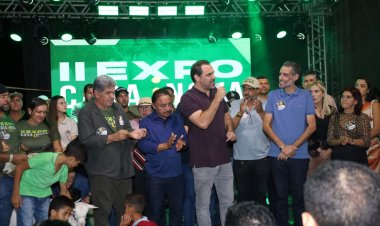 Pátio de eventos lotado marca 3 noite da II Expo Casa Inova e reforça força do desenvolvimento de Casa Nova