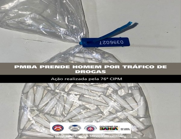 Trafico de drogano bairro Padre Vicente, em Juazeiro-BA, policiais militares do PETO 76 realizaram a abordagem prisão de indevido  m de um indivíduo que apresentou atitude suspeita ao perceber a aproximação da viatura.