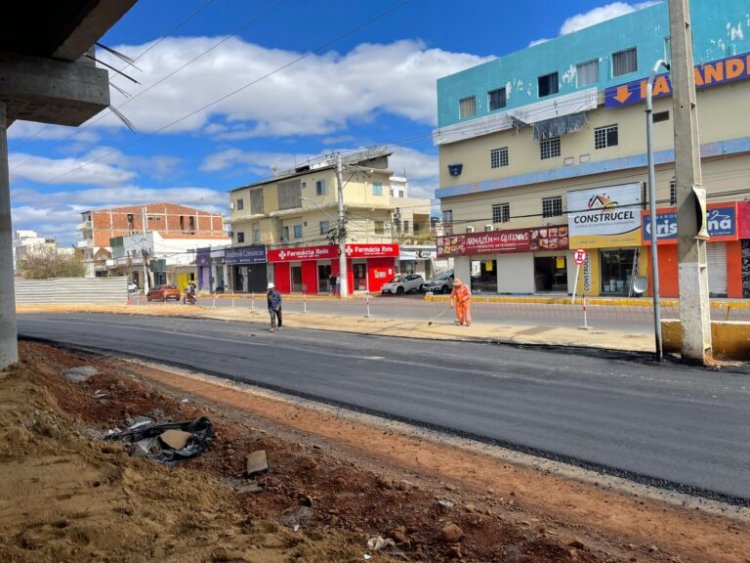 Nova grande rotatória marca avanço histórico da Travessia Urbana e transforma mobilidade no centro de Juazeiro 