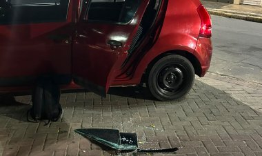  CARRO É ROUBADO E TEM VIDRO QUEBRADO DURANTE AÇÃO CRIMINOSA EM JUAZEIRO, BAHIA
